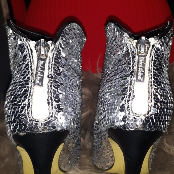 ((NEW )) (( Listing # 53 )) Michael Antanio - Picture 4 of 9